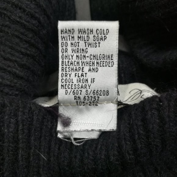 Vintage Womens Segue Angora Turtleneck Sweater Med - Picture 2 of 8